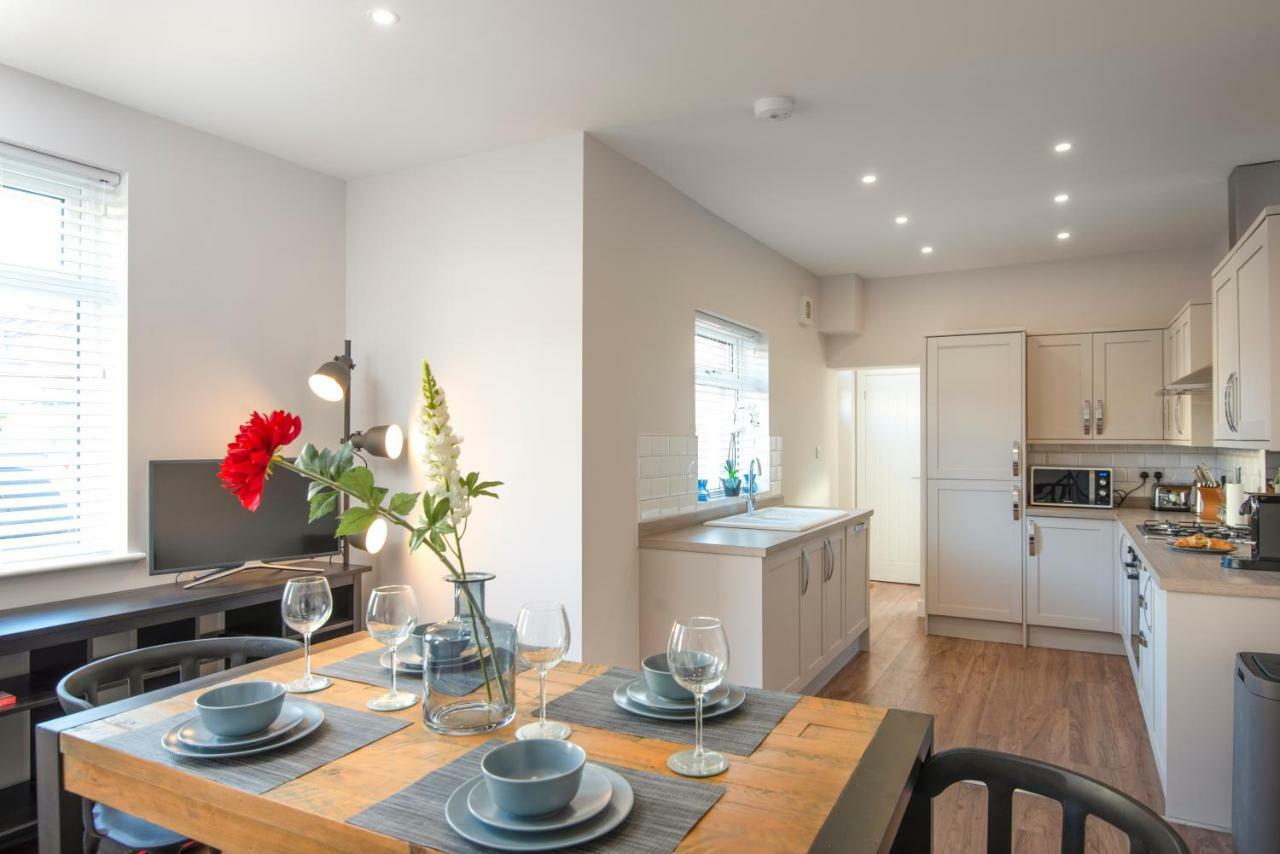 Morley Cottage - Modern 3 Bedroom, 2 Bathroom House With Garden In Southsea, Portsmouth Eksteriør bilde